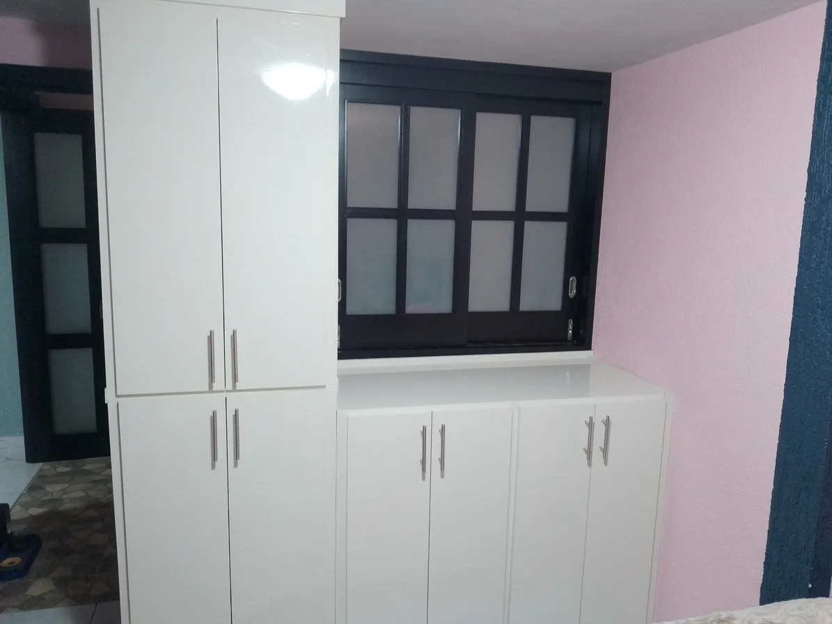 Mueble Integral y Armario Blanco Níveo
