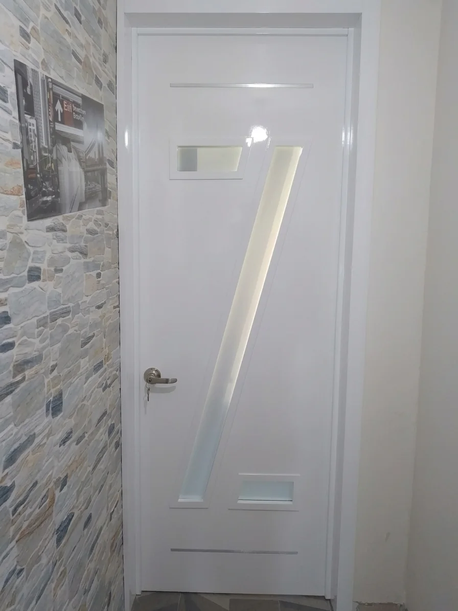 Puerta Residencial Lumina Diagonal